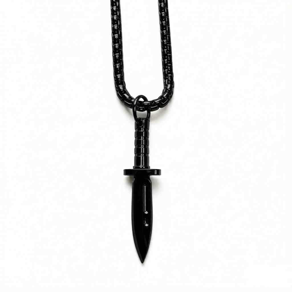 Nahaufnahme des schwarzen Messeranhängers an der Gliederkette der MVL Knife chain