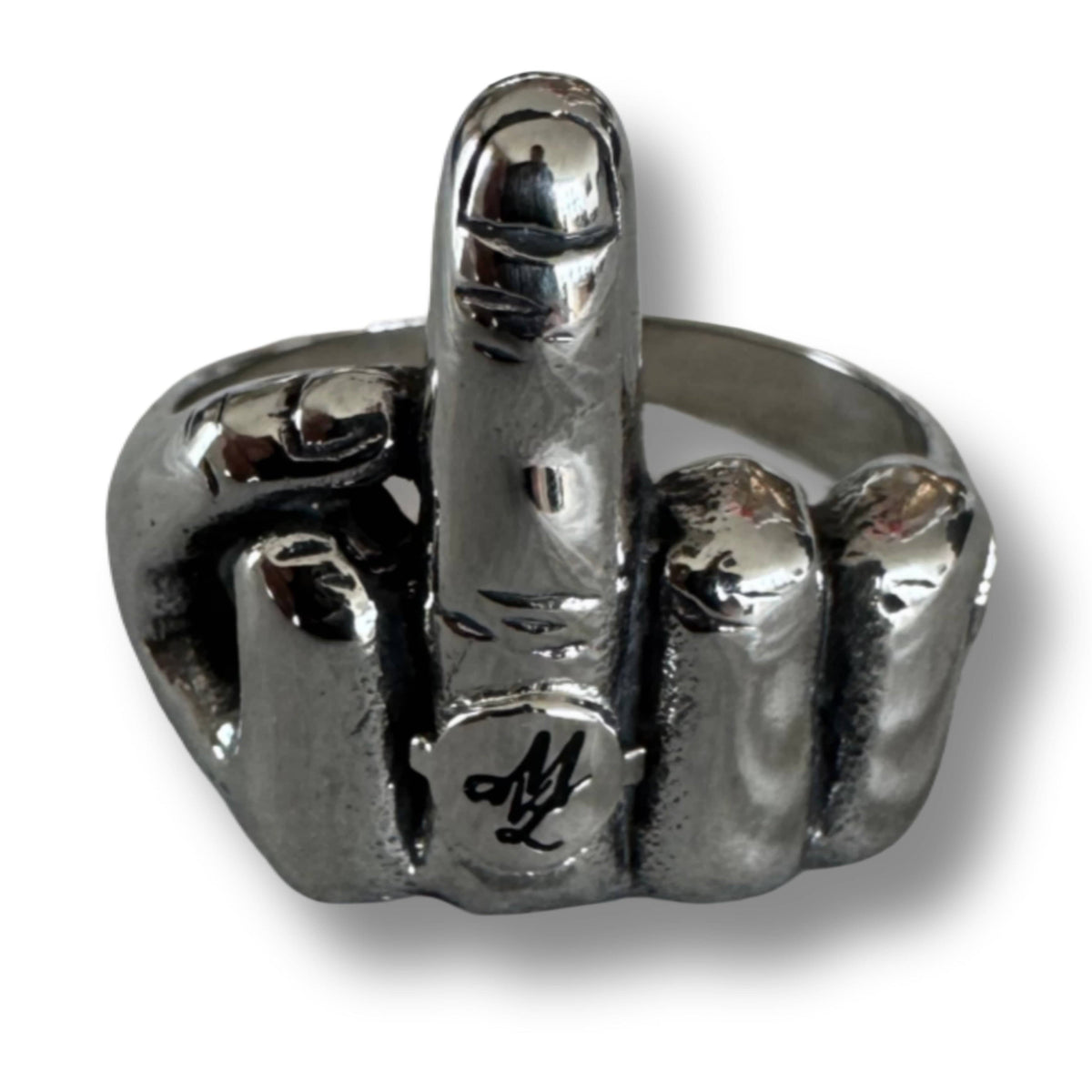 Close-up of the silver MVL middle finger ring with engraved MVL monogram on the finger