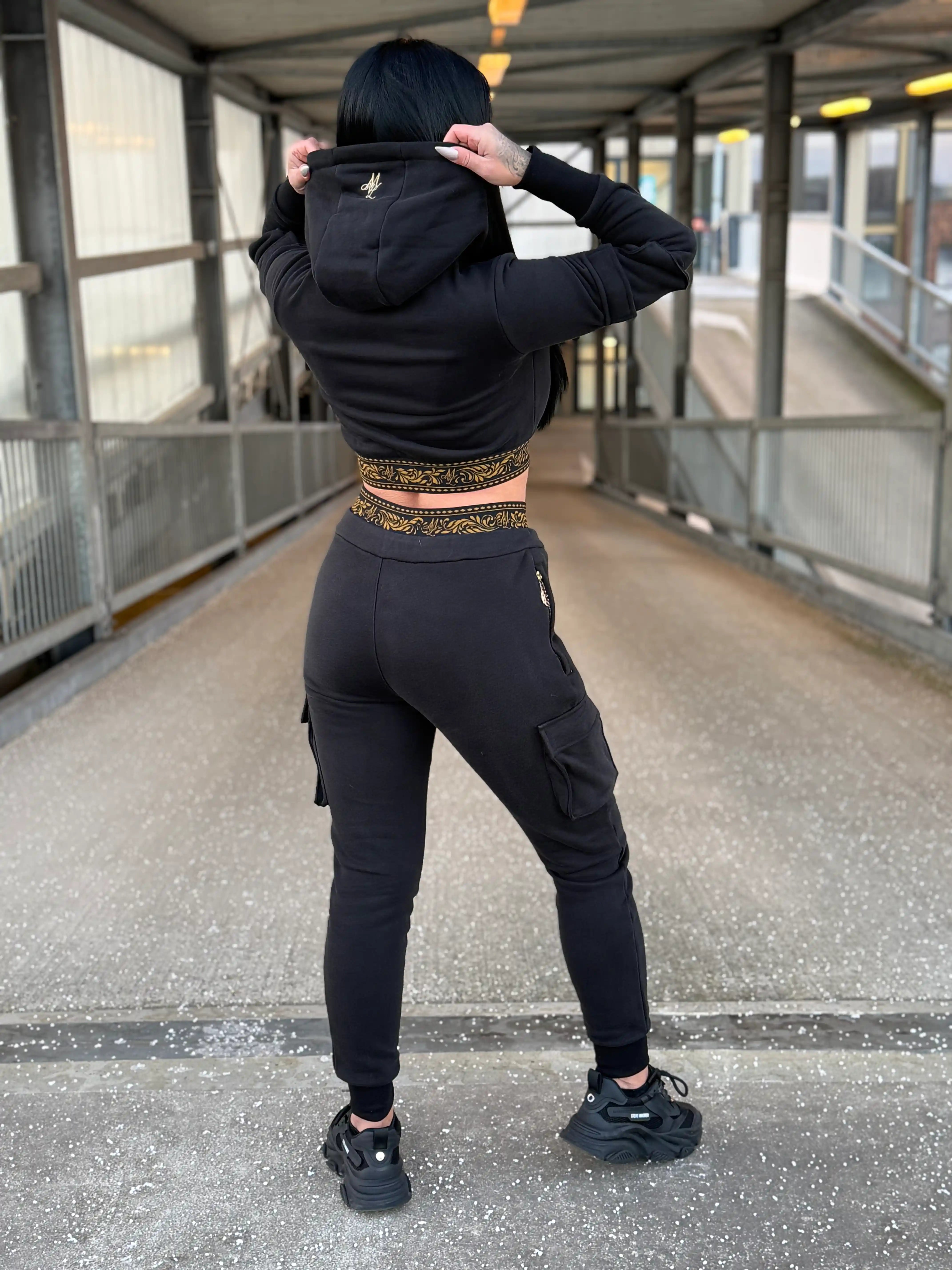 MVL "Meander" träningsdräkt med huva - Dam | OBS: FÖRBESTÄLLNING