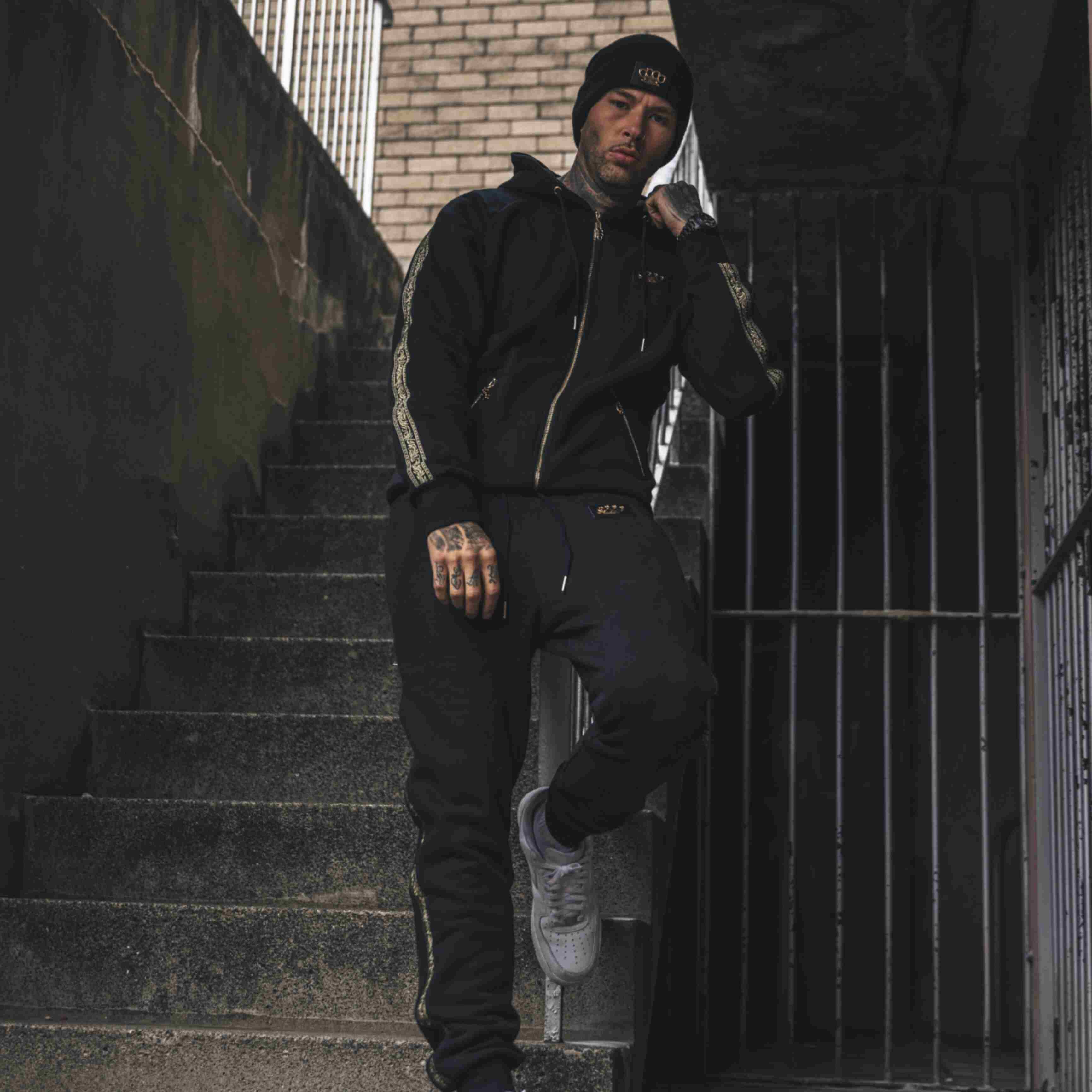 MVL "Meander" tracksuit - Waitlist