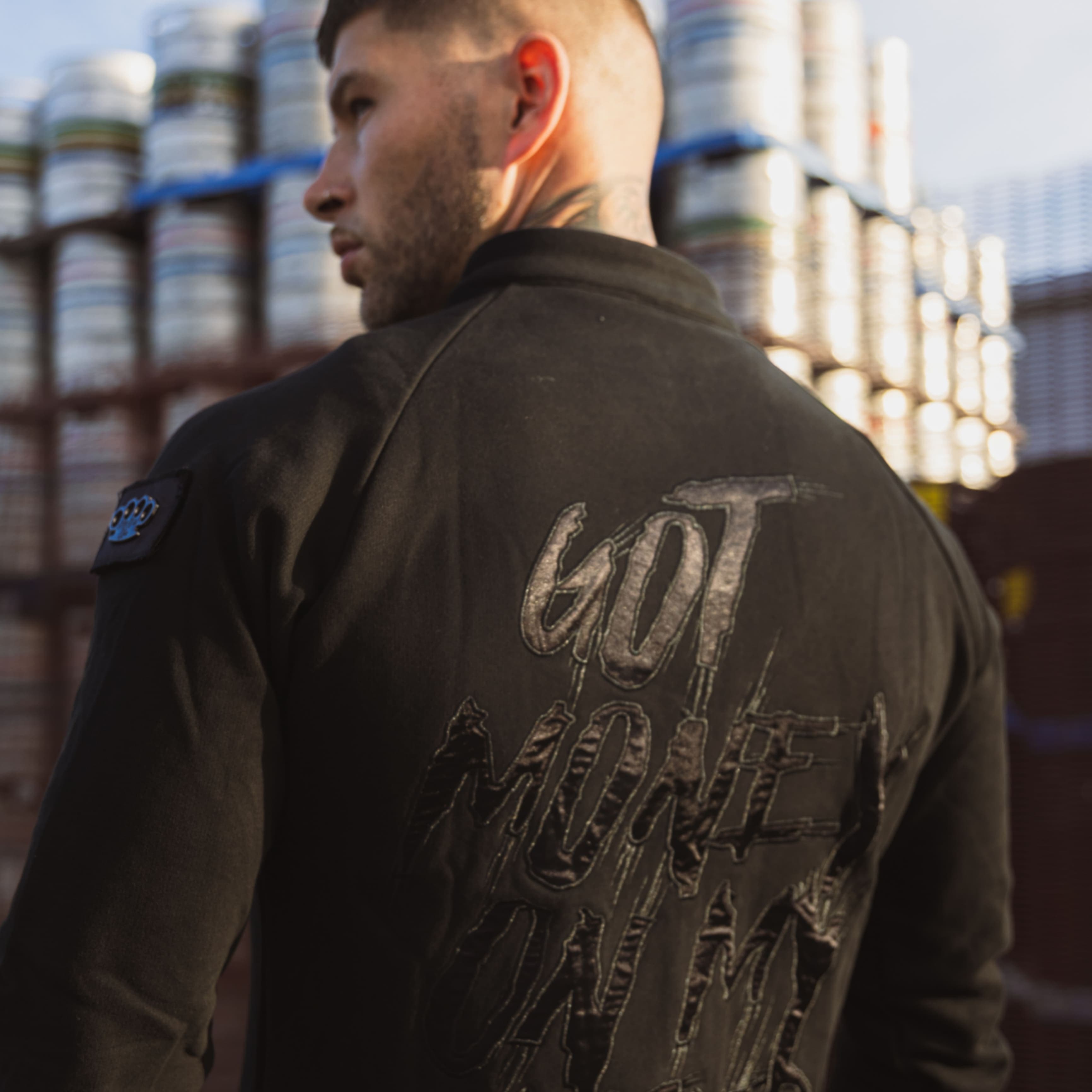 MVL "Har pengar på mitt sinne" trackjacka